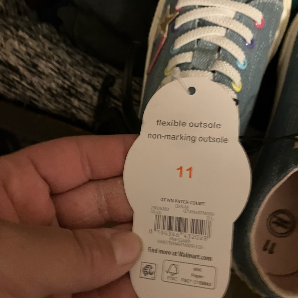 Kids sneakers - Picture 5 of 5